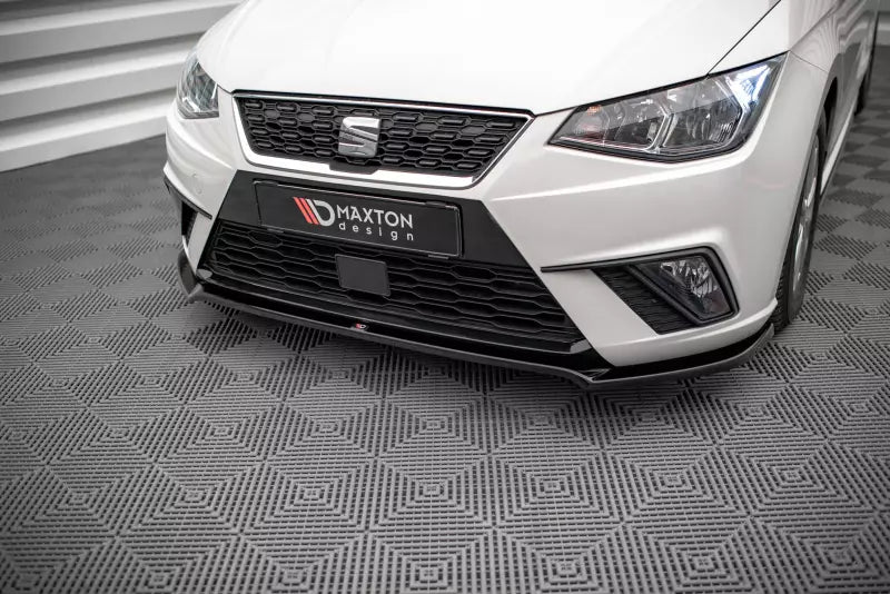 Maxton Design Frontlippe V.3 für Seat Ibiza Mk5 Hochglanz schwarz – Ansicht 1