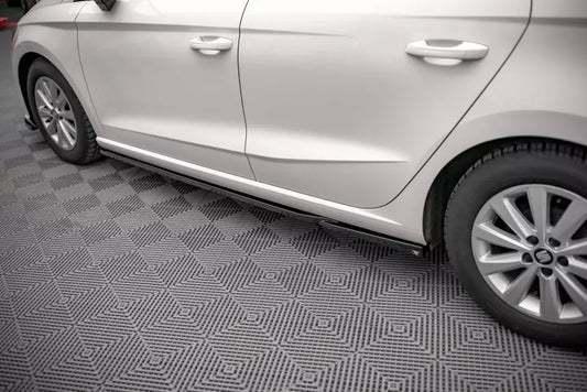 Maxton Design Seitenschweller (Paar) für V.2 für Seat Ibiza Mk5 Hochglanz schwarz – Ansicht 1