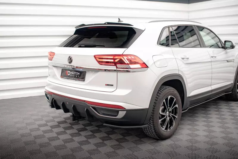 Maxton Design Heckdiffusor für VW Atlas Cross Sport Hochglanz schwarz – Ansicht 2