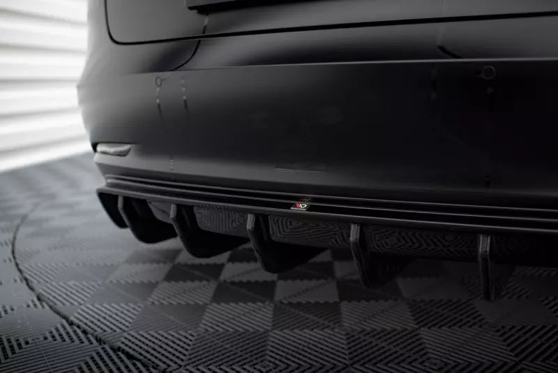 Maxton Design Heckdiffusor V.2 für Tesla Model 3 Hochglanz schwarz – Ansicht 3