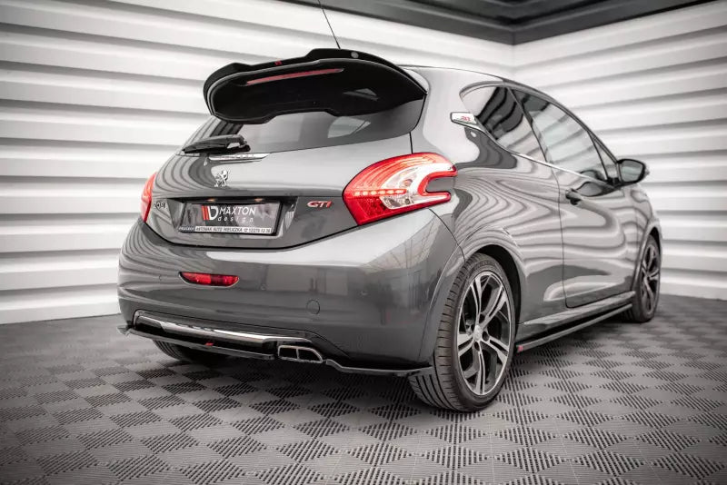 Maxton Design Heckspoiler Lippe für Peugeot 208 GTi Mk1 Hochglanz schwarz – Ansicht 2