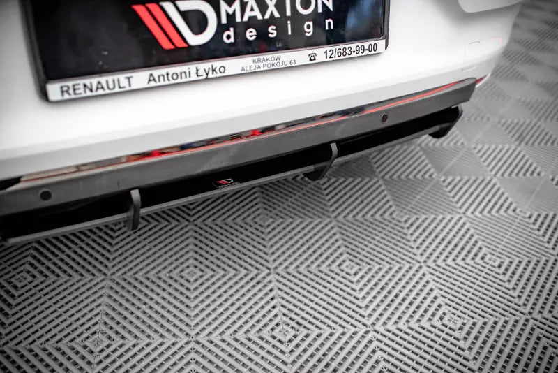 Maxton Design Street Pro Heckdiffusor für Renault Clio Mk5 – Ansicht 4