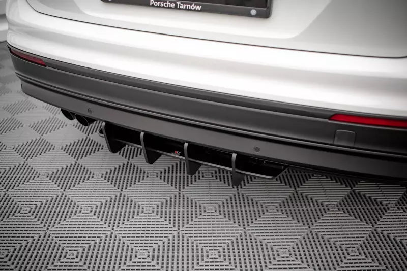 Maxton Design Street Pro Heckdiffusor für VW Tiguan Mk2 – Ansicht 3