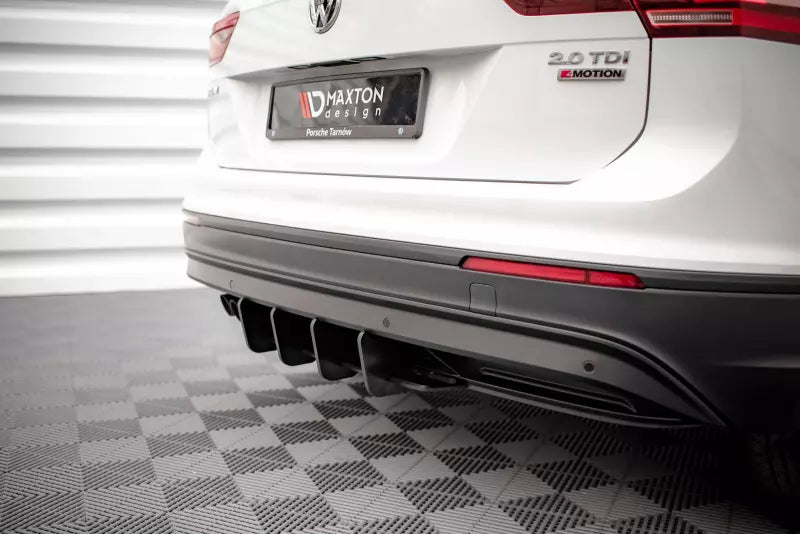 Maxton Design Street Pro Heckdiffusor für VW Tiguan Mk2 – Ansicht 4