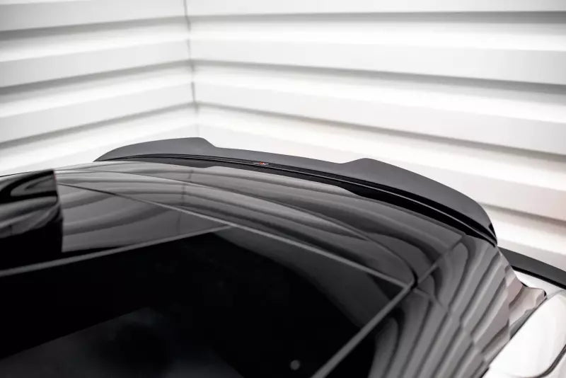 Maxton Design Heckspoiler Lippe V.1 für Ford Mustang Mach-E Mk1 Hochglanz schwarz – Ansicht 3