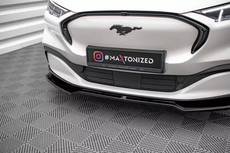 Maxton Design Frontlippe V.2 für Ford Mustang Mach-E Mk1 Hochglanz schwarz – Ansicht 3