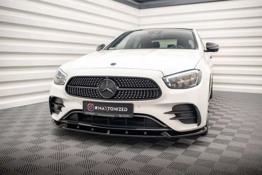 Maxton Design Frontlippe V.2 für Mercedes E-Klasse W213 / S213 Facelift AMG-Line (2020-2023) Hochglanz schwarz – Ansicht 1