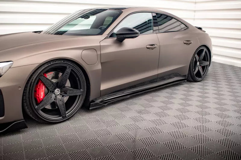 Maxton Design Seitenschweller (Paar) V.2 für Audi e-Tron GT / RS GT Mk1 Hochglanz schwarz – Ansicht 1