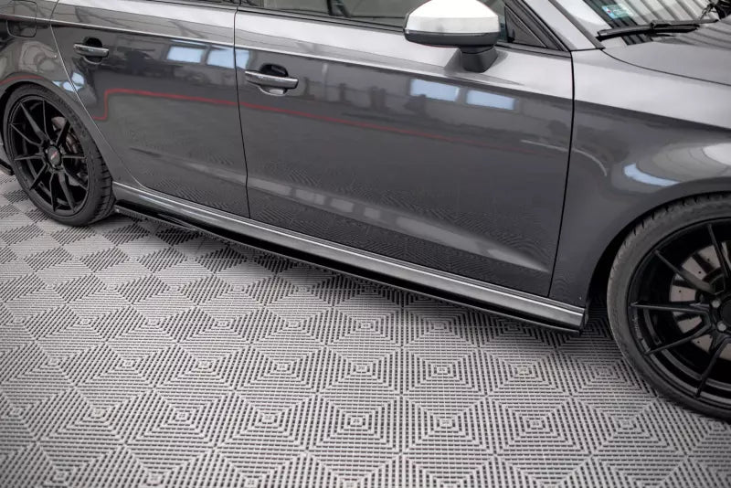 Maxton Design Seitenschweller (Paar) für Audi S3 Sportback 8V Facelift Hochglanz schwarz – Ansicht 3