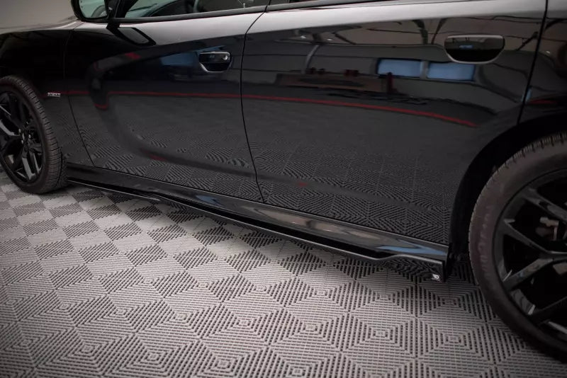 Maxton Design Seitenschweller (Paar) für Dodge Charger SRT Mk7 Facelift Hochglanz schwarz – Ansicht 3