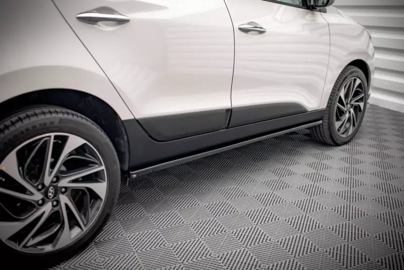 Maxton Design Seitenschweller (Paar) für Hyundai ix35 Mk1 Hochglanz schwarz – Ansicht 1