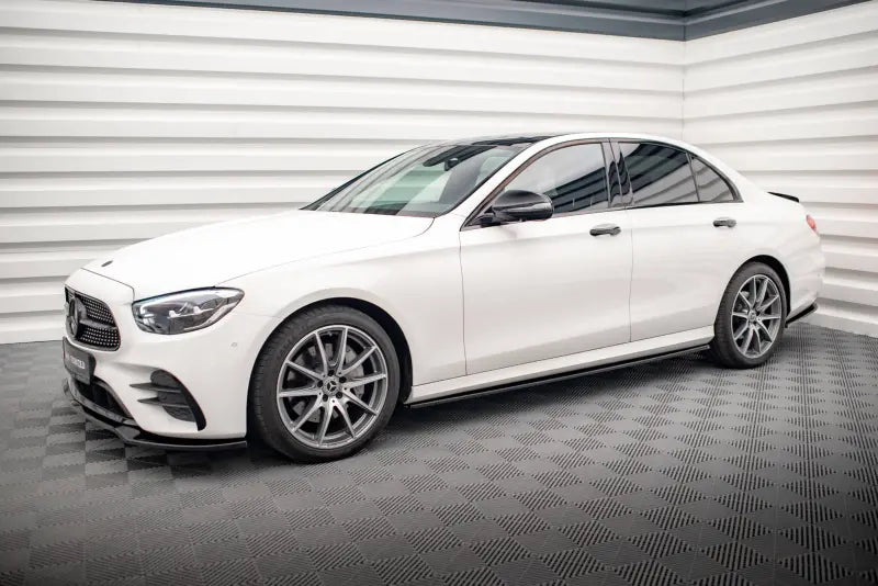 Maxton Design Seitenschweller (Paar) für Mercedes E-Klasse AMG-Line W213 / S213 Facelift Hochglanz schwarz – Ansicht 2