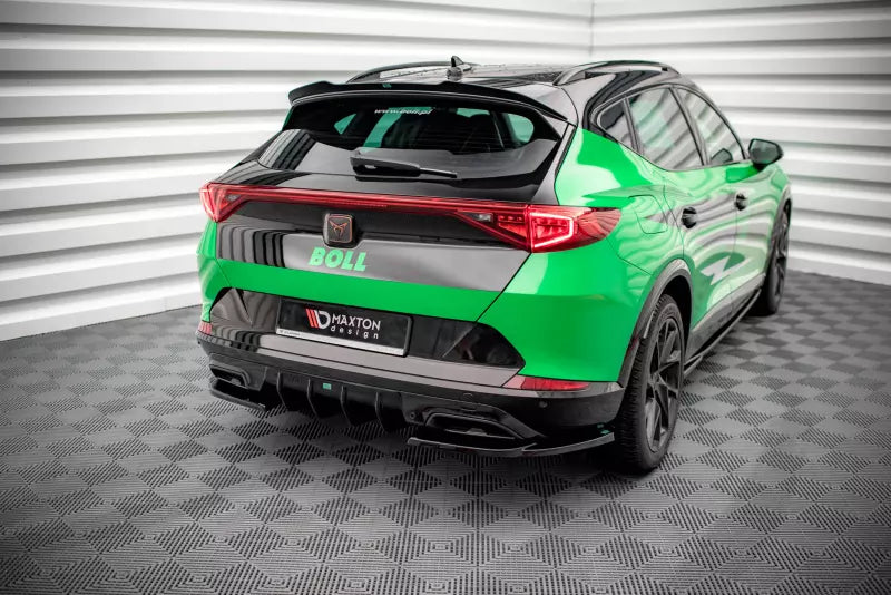 Maxton Design Diffusor Flaps V.2 für Cupra Formentor Hochglanz schwarz – Ansicht 1