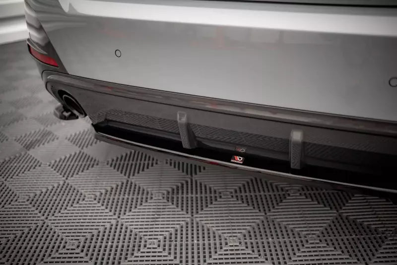 Maxton Design Heckdiffusor für BMW 4er Gran Coupe M-Paket G26 Hochglanz schwarz – Ansicht 3