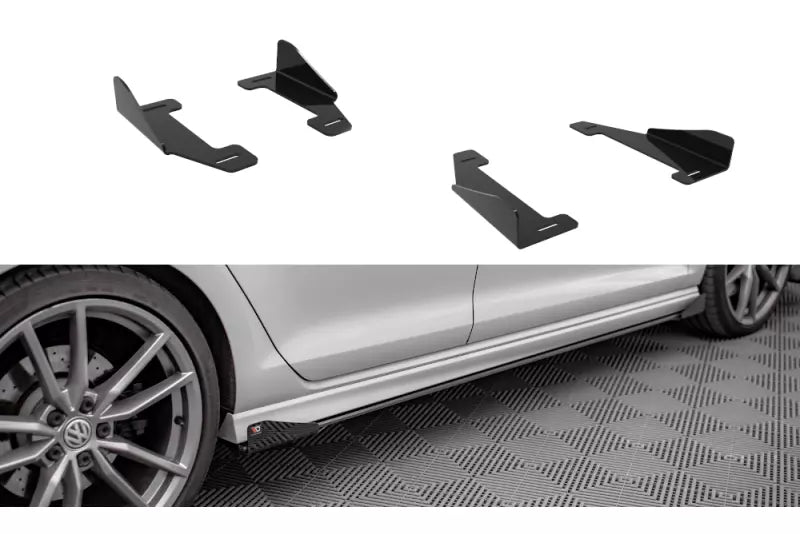 Maxton Design Street Pro Schweller Flaps Volkswagen Golf 7 R Hochglanz schwarz – Ansicht 1