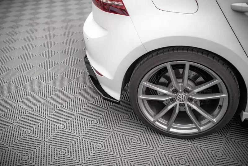 Maxton Design Diffusor Flaps V.4 für VW Golf 7 R Hochglanz schwarz – Ansicht 2