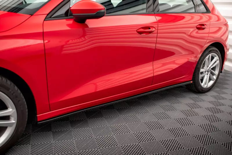 Maxton Design Seitenschweller (Paar) für Audi A3 8Y Hochglanz schwarz – Ansicht 1