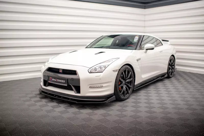 Maxton Design Frontlippe mit Flaps für Nissan GTR R35 Facelift Hochglanz schwarz – Ansicht 2