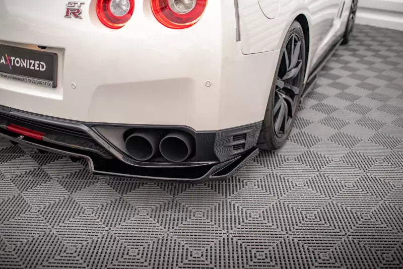 Maxton Design Heckdiffusor mit Flaps für Nissan GTR R35 Facelift Hochglanz schwarz – Ansicht 1