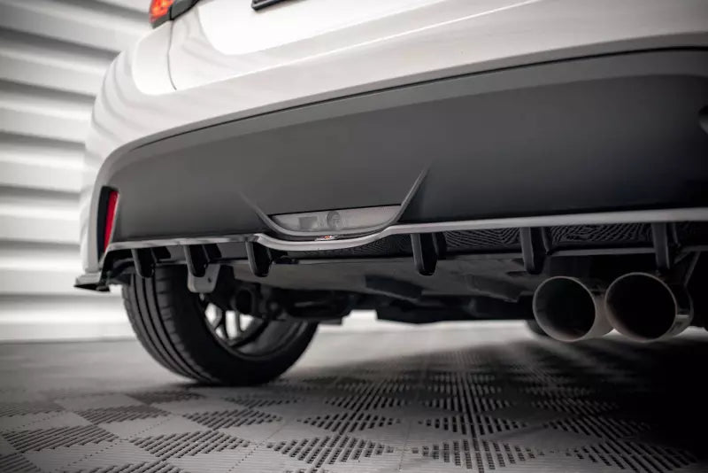 Maxton Design Heckdiffusor V.2 für Toyota Yaris Mk4 Hochglanz schwarz – Ansicht 3