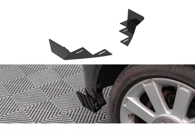 Maxton Design Street Pro Flaps für Ford Fiesta ST Mk6 Hochglanz schwarz – Ansicht 1