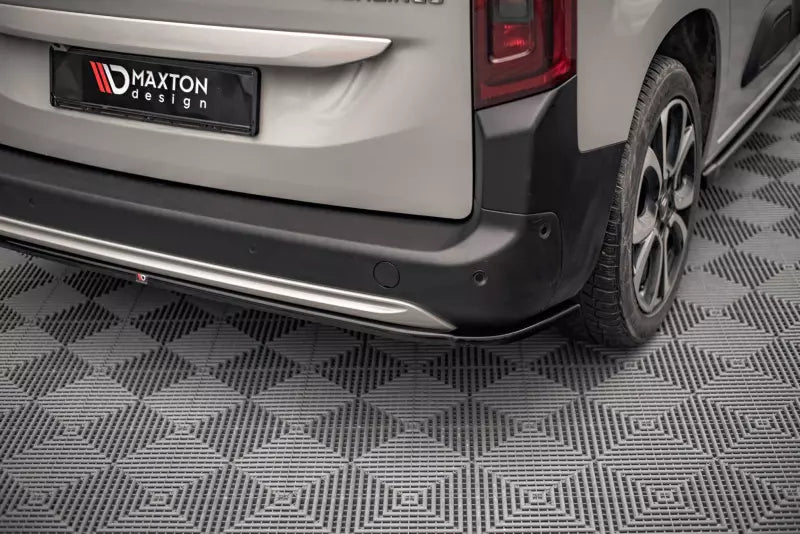 Maxton Design Heckdiffusor für Citroen Berlingo Mk3 Hochglanz schwarz – Ansicht 3