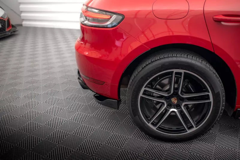 Maxton Design Diffusor Flaps für Porsche Macan Mk1 Facelift Hochglanz schwarz – Ansicht 2