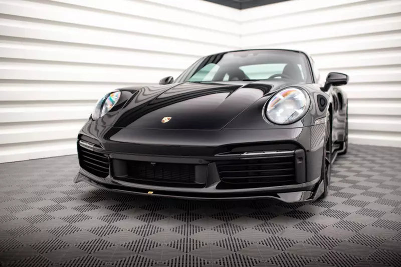Maxton Design Frontlippe für Porsche 911 Turbo S 992 Hochglanz schwarz – Ansicht 1