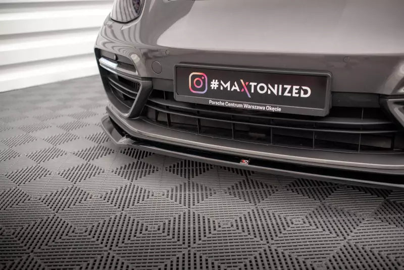 Maxton Design Frontlippe V.2 für Porsche Panamera E-Hybrid 971 Hochglanz schwarz – Ansicht 3