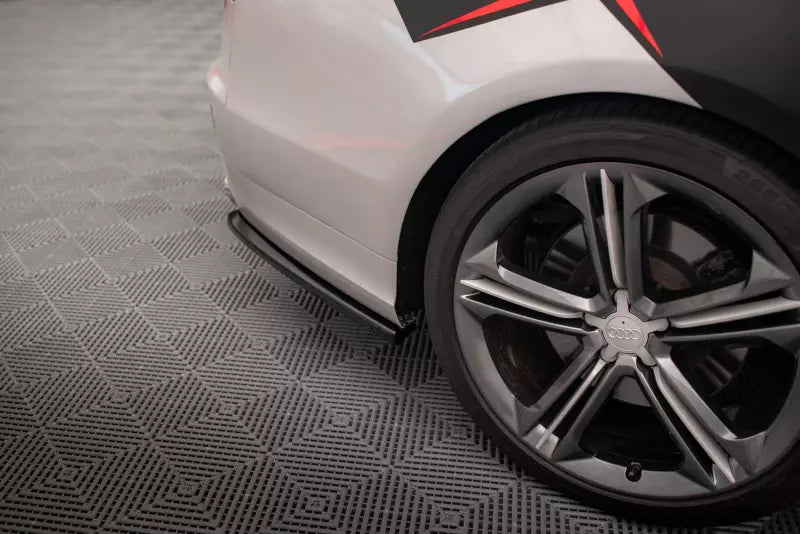 Maxton Design Diffusor Flaps für Audi S8 D4 Facelift Hochglanz schwarz – Ansicht 2