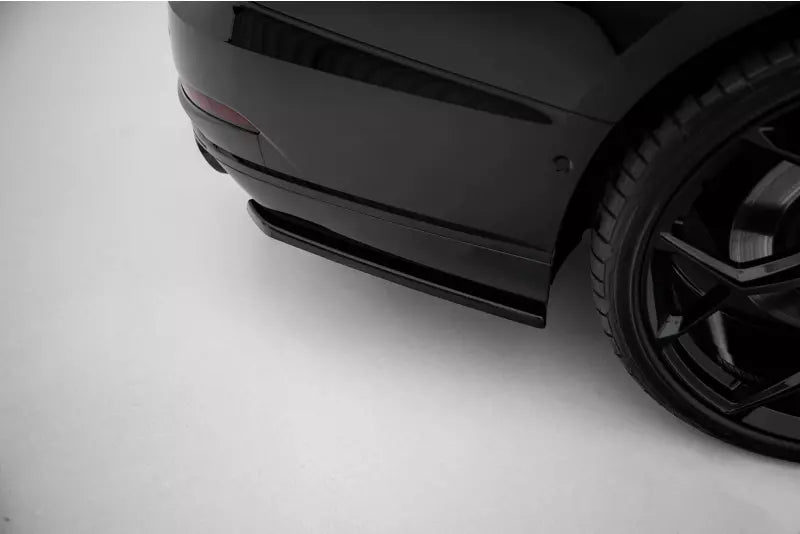 Maxton Design Diffusor Flaps V.1 für Audi S8 D5 Hochglanz schwarz – Ansicht 3