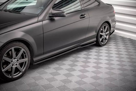 Maxton Design Seitenschweller (Paar) für Mercedes C-Klasse W204 Coupe / Limousine / Kombi AMG-Line 2011-2015 Hochglanz schwarz – Ansicht 1
