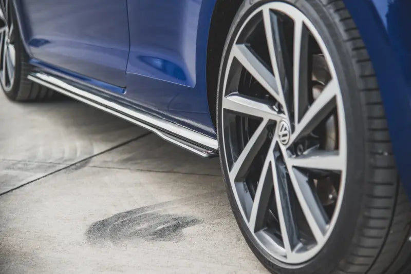 Maxton Design Street Pro Seitenschweller (Paar) V.2 für VW Golf 7 R-Line / R Facelift ab 03/2017 – Ansicht 3