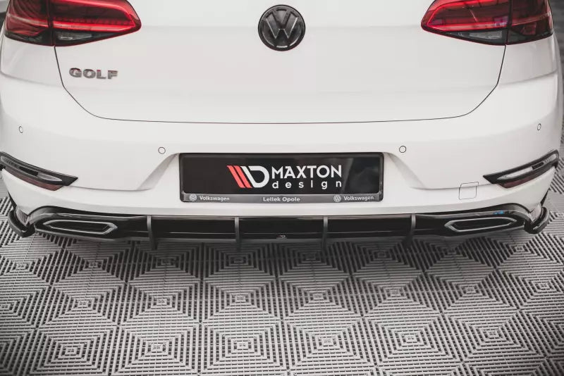 Maxton Design Street Pro Heckdiffusor für Volkswagen Golf 7 R-Line – Ansicht 1