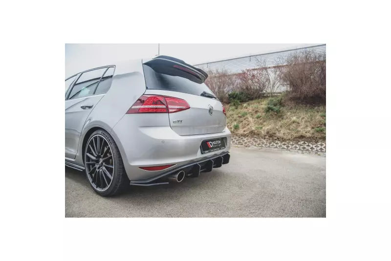 Maxton Design Street Pro Heckdiffusor V.2 für VW Golf 7 GTI / GTD – Ansicht 2
