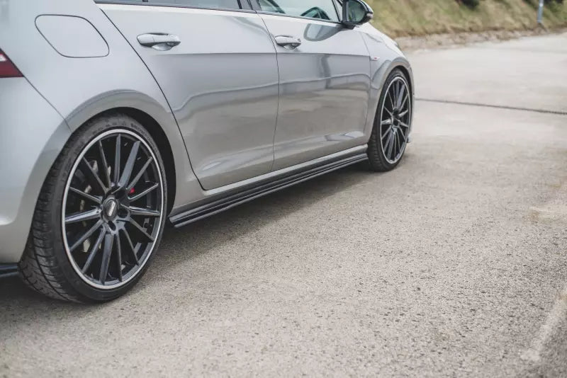 Maxton Design Street Pro Seitenschweller (Paar) für VW Golf 7 GTI / GTD – Ansicht 4