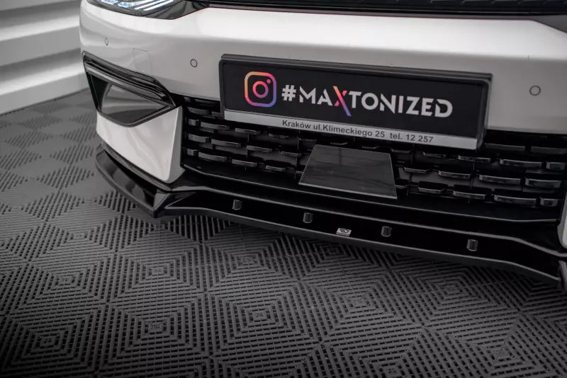 Maxton Design Frontlippe V.2 für Kia EV6 GT-Line Mk1 Hochglanz schwarz – Ansicht 3