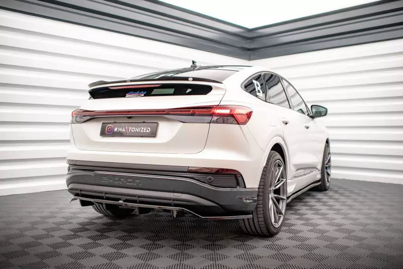Maxton Design Heckdiffusor DTM Look fürAudi Q4 e-tron Sportback Mk1 Hochglanz schwarz – Ansicht 2