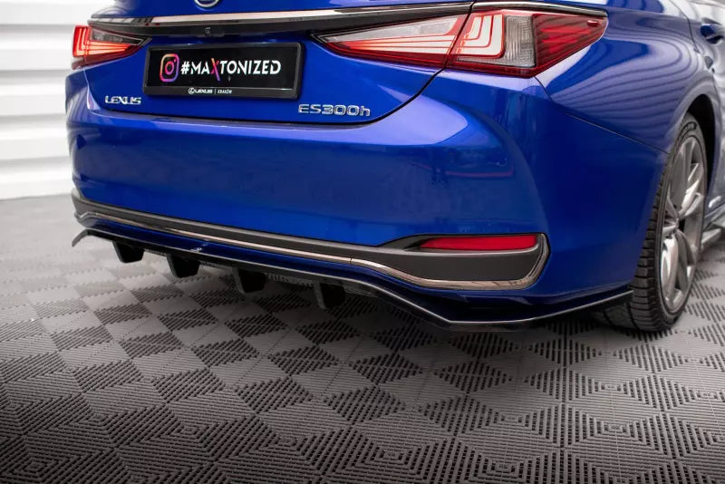 Maxton Design Heckdiffusor DTM Look fürLexus ES F Sport Mk7 Hochglanz schwarz – Ansicht 1