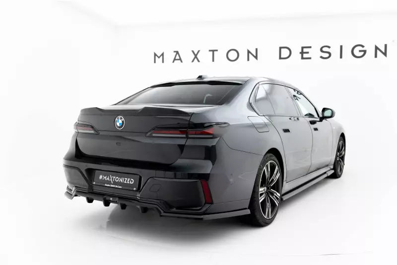 Maxton Design Heckdiffusor DTM Look für BMW 7 M-Paket G70 Hochglanz schwarz – Ansicht 4