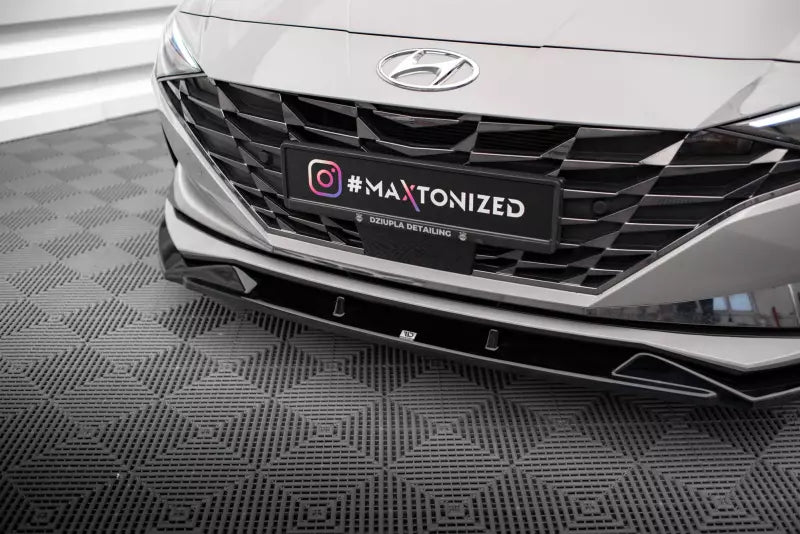 Maxton Design Frontlippe für Hyundai Elantra Mk7 Hochglanz schwarz – Ansicht 3
