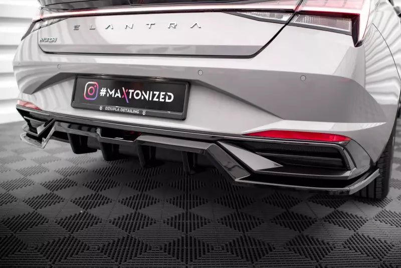 Maxton Design Heckdiffusor DTM Look für Hyundai Elantra Mk7 Hochglanz schwarz – Ansicht 2