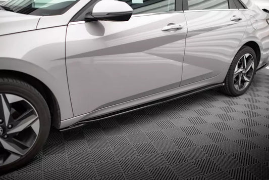 Maxton Design Seitenschweller (Paar) für Hyundai Elantra Mk7 Hochglanz schwarz – Ansicht 1
