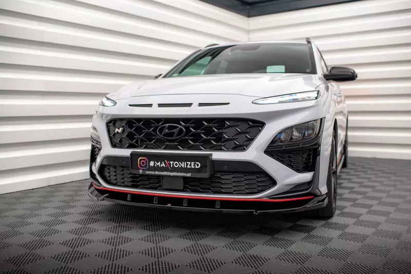 Maxton Design Frontlippe V.2 für Hyundai Kona N Mk1 Hochglanz schwarz – Ansicht 1