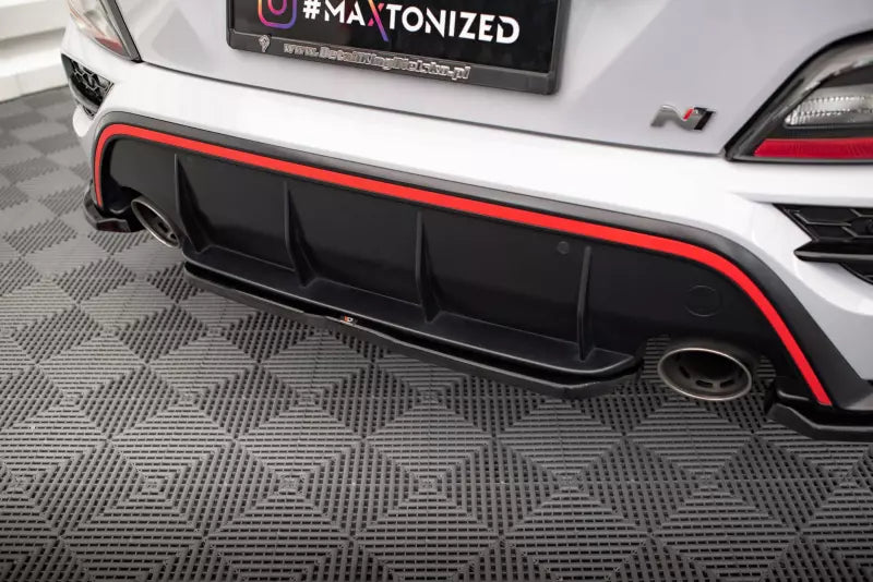 Maxton Design Heckdiffusor für Hyundai Kona N Mk1 Hochglanz schwarz – Ansicht 1