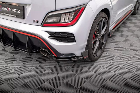 Maxton Design Diffusor Flaps V.1 mit Flaps für Hyundai Kona Mk1 Hochglanz schwarz – Ansicht 1