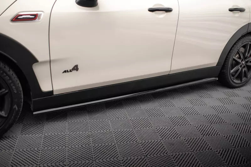 Maxton Design Seitenschweller (Paar) für Mini Cooper Clubman John Cooper Works F54 Facelift Hochglanz schwarz – Ansicht 1