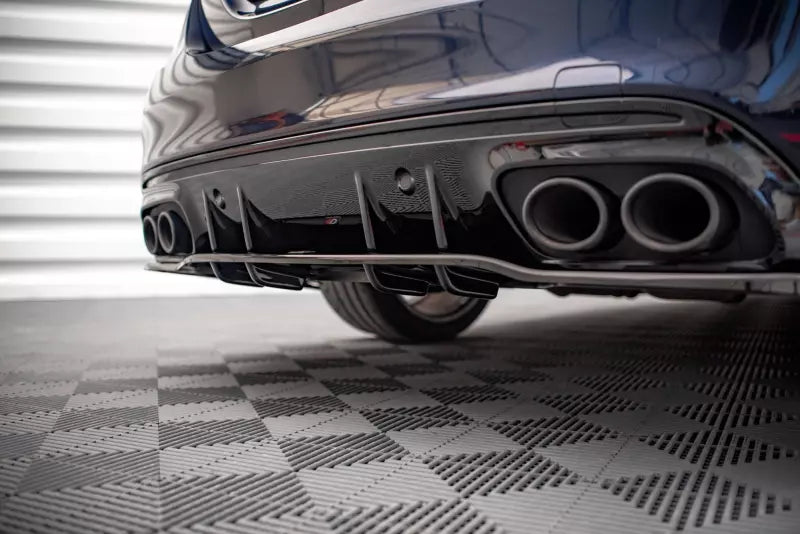 Maxton Design Heckdiffusor DTM Look für Mercedes-AMG C 43 Limousine W205 Facelift Hochglanz schwarz – Ansicht 3