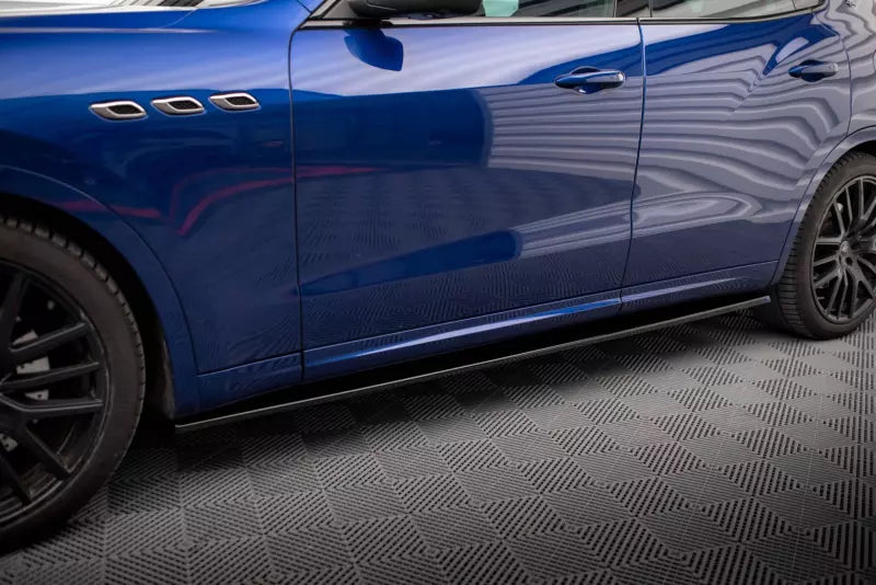 Maxton Design Seitenschweller (Paar) für Maserati Levante GTS Mk1 Hochglanz schwarz – Ansicht 1
