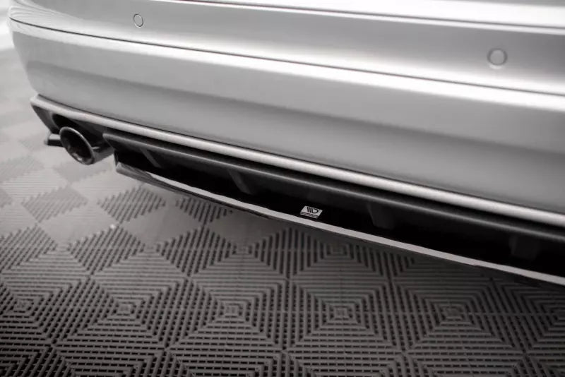 Maxton Design Heckdiffusor für Volvo XC60 R-Design Mk1 Facelift 2013-2017 Hochglanz schwarz – Ansicht 3